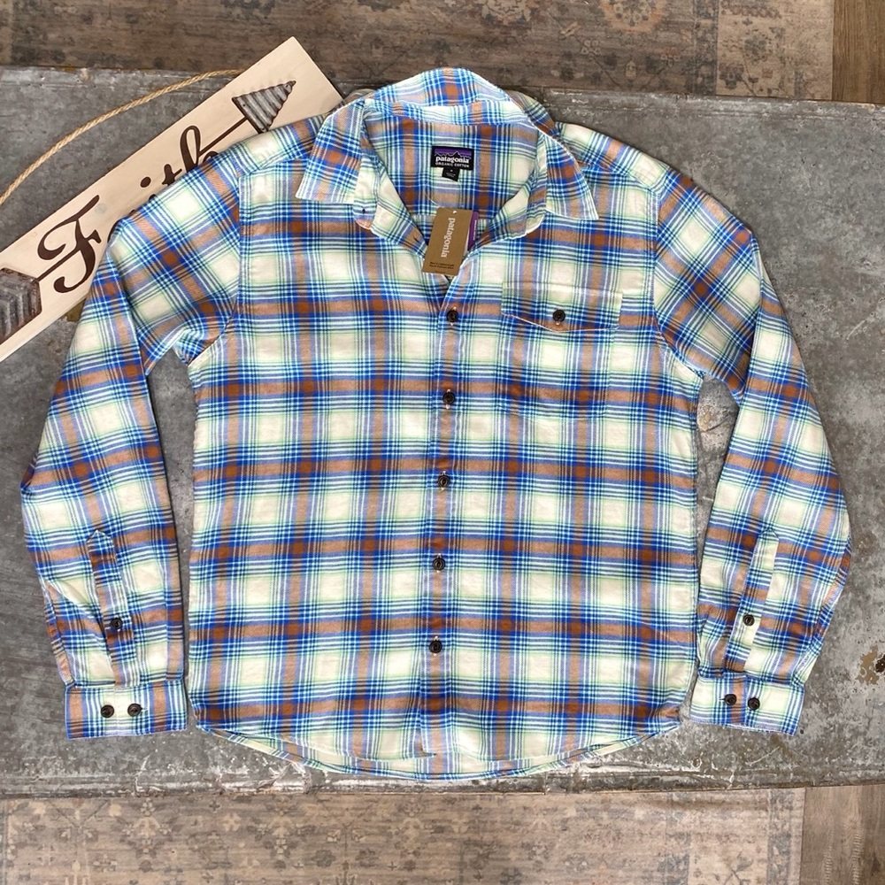 SOLD Patagonia LW Fjord Flannel SOLD - Picture 1 of 9